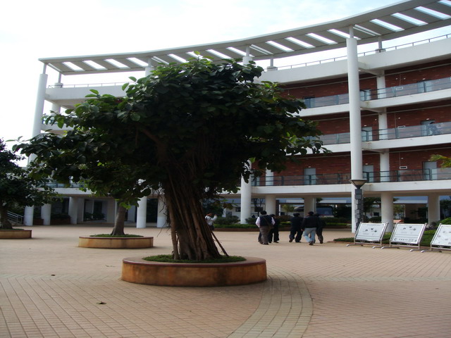 3.12��������Я�������������ѧУ