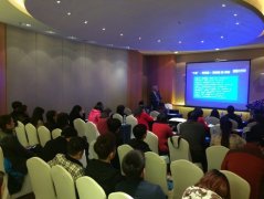 ���ں����������������潲��Բ��