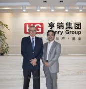 �����Ŷ��¾���ϯ����Ĵ�����ǰ�⽻����